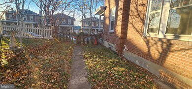 1209 Linden St, Reading, PA 19604 - photo 4