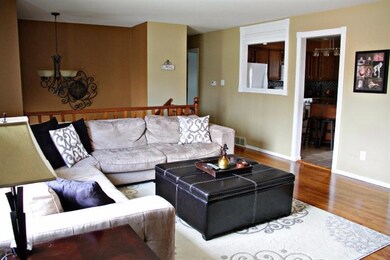 219 Las Olas Dr, Crown Point, IN 46307 - photo 4