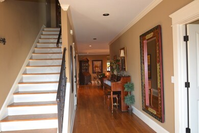 This 6' wide hallway is one of the first things yo