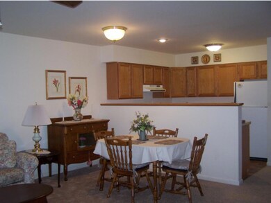 106 Park St unit 15, Bennington, VT 05201 - photo 5