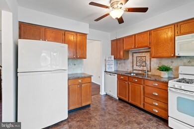 20 Devon Ct, Trenton, NJ 08691 - photo 3