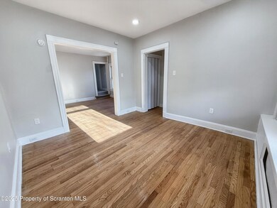 1513 Myrtle St unit 15, Scranton, PA 18510 - photo 5