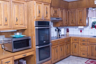 807 New Castle Ct, Odessa, TX 79764 - photo 4