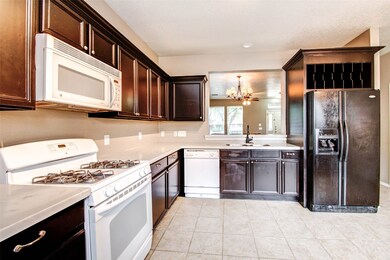 16850 Pine Castle Dr, Houston, TX 77095 - photo 7