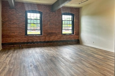 45 High St unit 4, North Andover, MA 01845 - photo 5