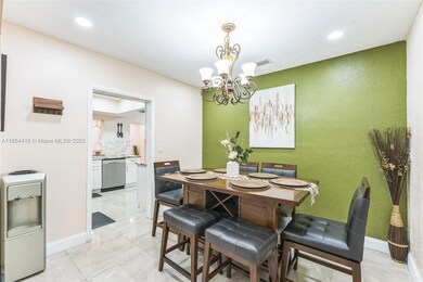 5706 S Travelers Palm Ln, Tamarac, FL 33319 - photo 6