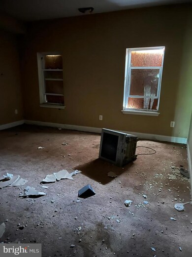 2032 Druid Hill Ave, Baltimore, MD 21217 - photo 5