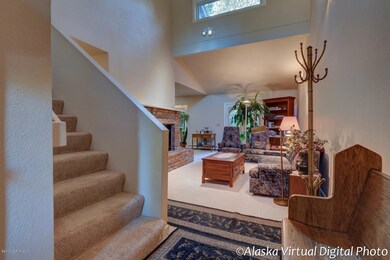 Front hallwayto Living room