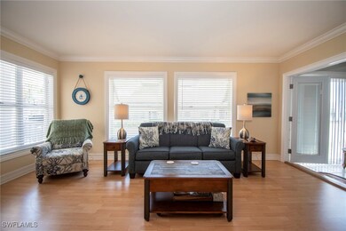 515 Club Side Dr, Naples, FL 34110 - photo 2