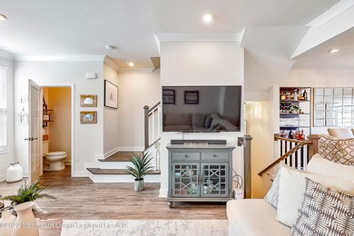 Hommati.com-106_High_Pointe_Ln_NJ-03-09-