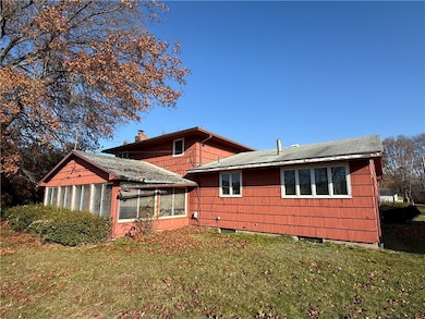 223 Mascot Dr, Rochester, NY 14626 - photo 3