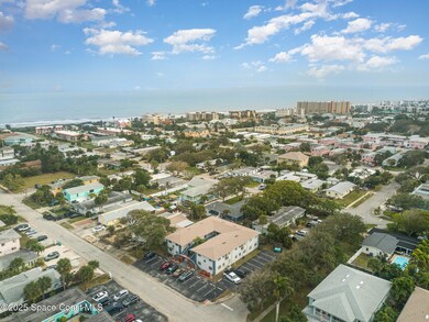 405 Adams Avenue Unit 10