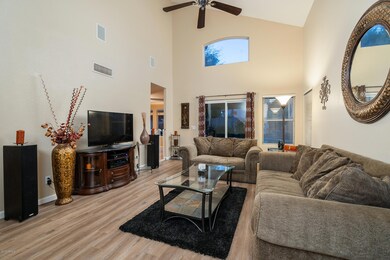 04_Living-Room-01