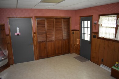 521 Howard St, Lowell, MI 49331 - photo 7