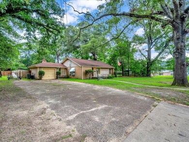 1506 Virginia Ave, Nacogdoches, TX 75964 - photo 2