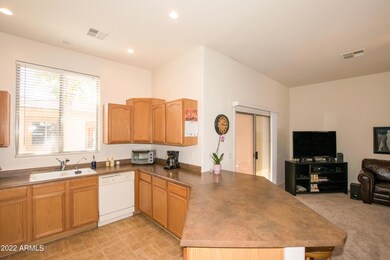 07 Kitchen
