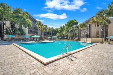 2818 N 46th Ave unit K689, Hollywood, FL 33021 - photo 3