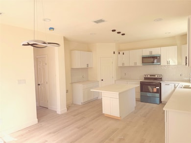 4716 Frank St, Dallas, TX 75210 - photo 3