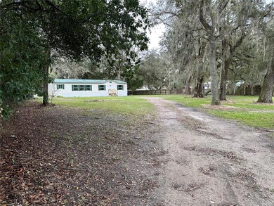 7336 Zimmer St, Zephyrhills, FL 33541 - photo 3