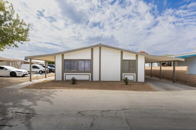 45465 E 25th St-3