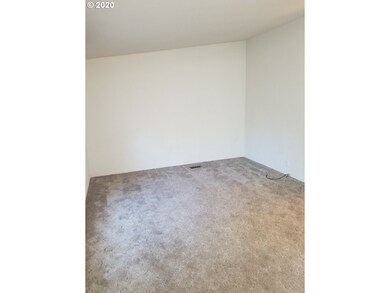 11169 S Myrtle Rd, Myrtle Creek, OR 97457 - photo 5