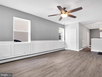 21 W Adamsdale Rd, Schuylkill Haven, PA 17972 - photo 4