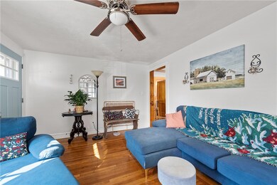 78 Stearns St, Pawtucket, RI 02861 - photo 5