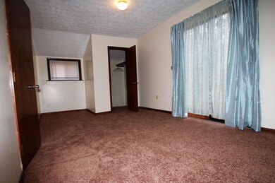 2110 Ormond Ave, Columbus, OH 43224 - photo 4