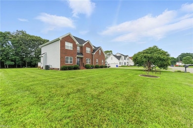 132 Queens Ln, Franklin, VA 23851 - photo 2