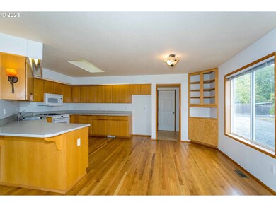 2813 22nd Ave, Forest Grove, OR 97116 - photo 6