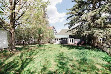 312 Grove St, Petoskey, MI 49770 - photo 6