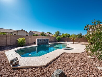 Swimming Pool with Table & Fountains