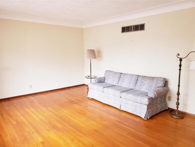 803 Valley Dr, Maryville, IL 62062 - photo 5