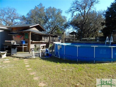 Huge, private backyard!