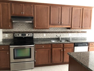 14 Wild Rose Dr unit U15, Nashua, NH 03063 - photo 4