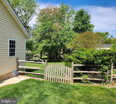 1106 Johnsville Rd, Sykesville, MD 21784 - photo 6