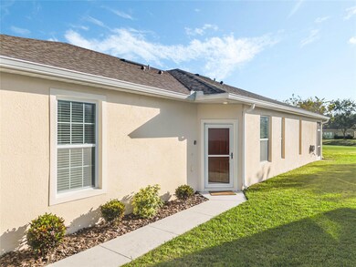 Side Entry, HOA covers yard maintenance.