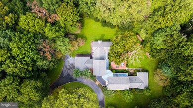 4 Brierleigh Ct, Lutherville Timonium, MD 21093 - photo 4