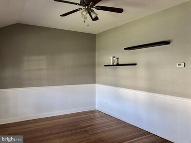 183 Dubois Ave, West Deptford, NJ 08096 - photo 2