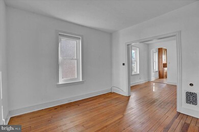 807 Aubrey Ave, Ardmore, PA 19003 - photo 7