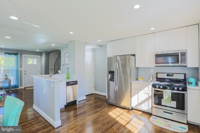 1239 Woodbourne Ave, Baltimore, MD 21239 - photo 5