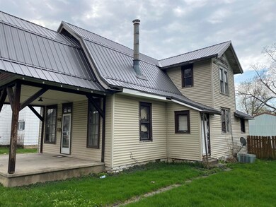 621 W Arch St, Portland, IN 47371 - photo 3