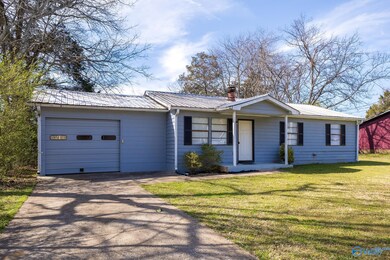 2912 Deerfield Rd NW, Huntsville, AL 35810 - photo 2