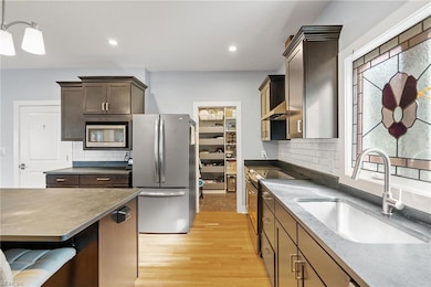 727 Tazewell Ave, Cape Charles, VA 23310 - photo 5