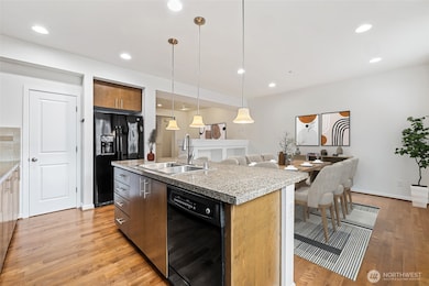 Large Counter Top Space