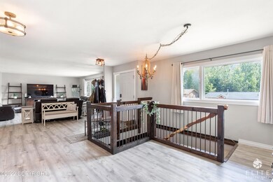 12532 Iris Way-12