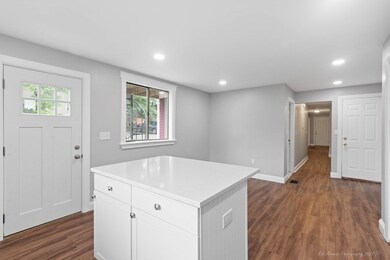 86 Arlington St unit E, Haverhill, MA 01830 - photo 5