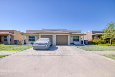 5736 Saluki Dr unit A & B, El Paso, TX 79924 - photo 2