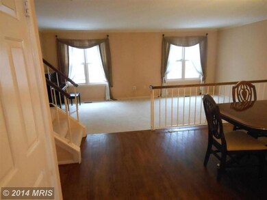 7743 Jewelweed Ct, Springfield, VA 22152 - photo 3