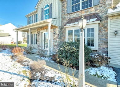 8 Sarah Ln, Mount Joy, PA 17552 - photo 2